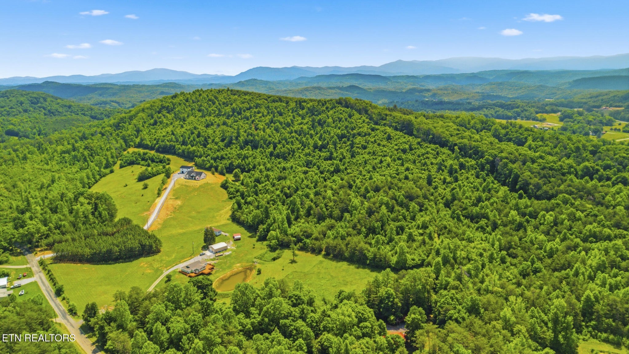 220 Three Point Rd