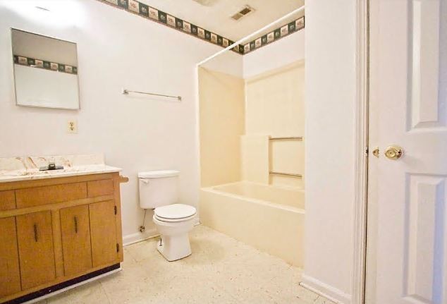 1375 Thompsonville Lane Unit 18