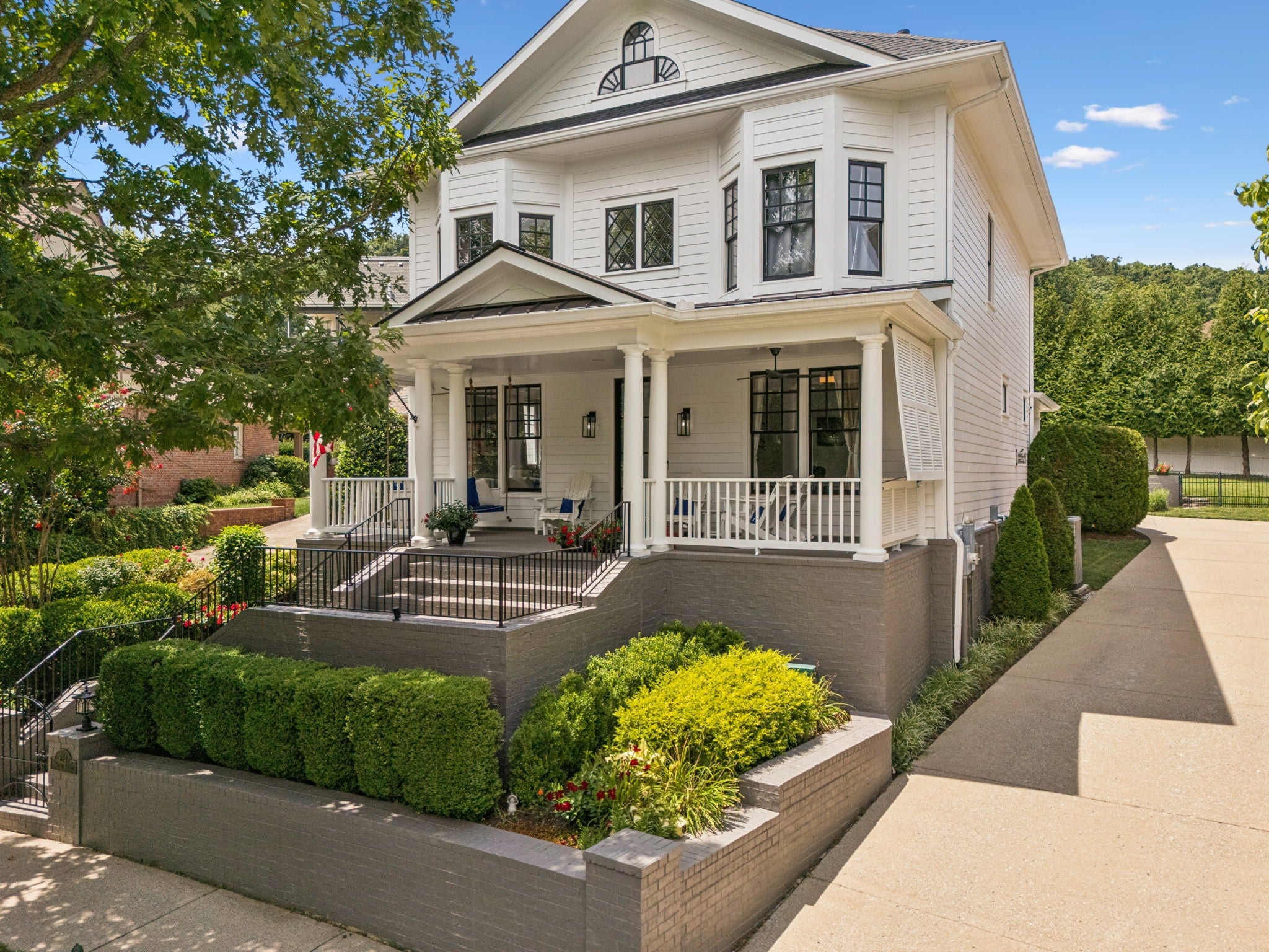 4-bed listing at 624 Pearre Springs Way, Franklin