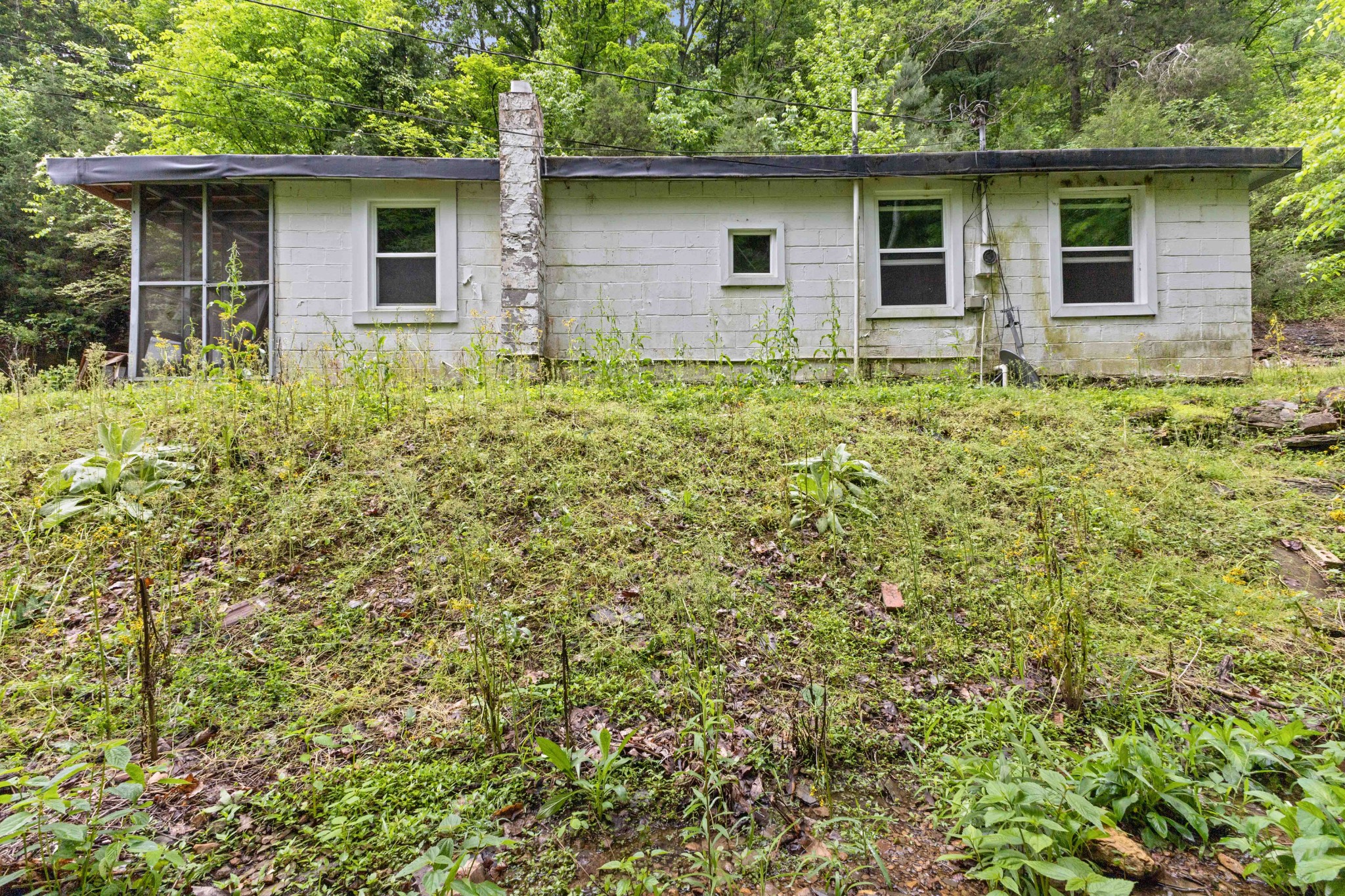 1026 Hill Rd