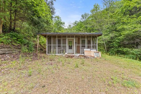 1026 Hill Rd Ashland City TN 37015