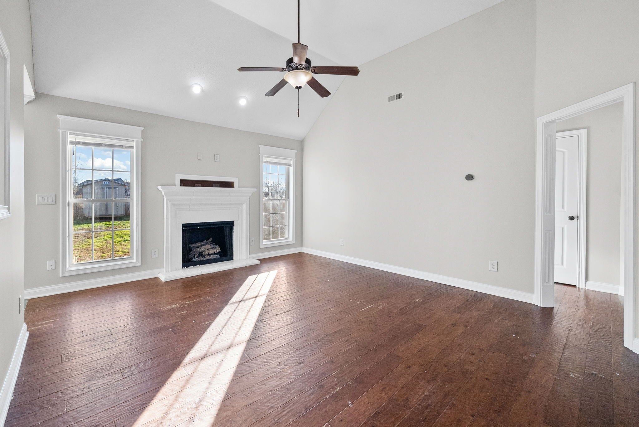 1722 Cabana Dr