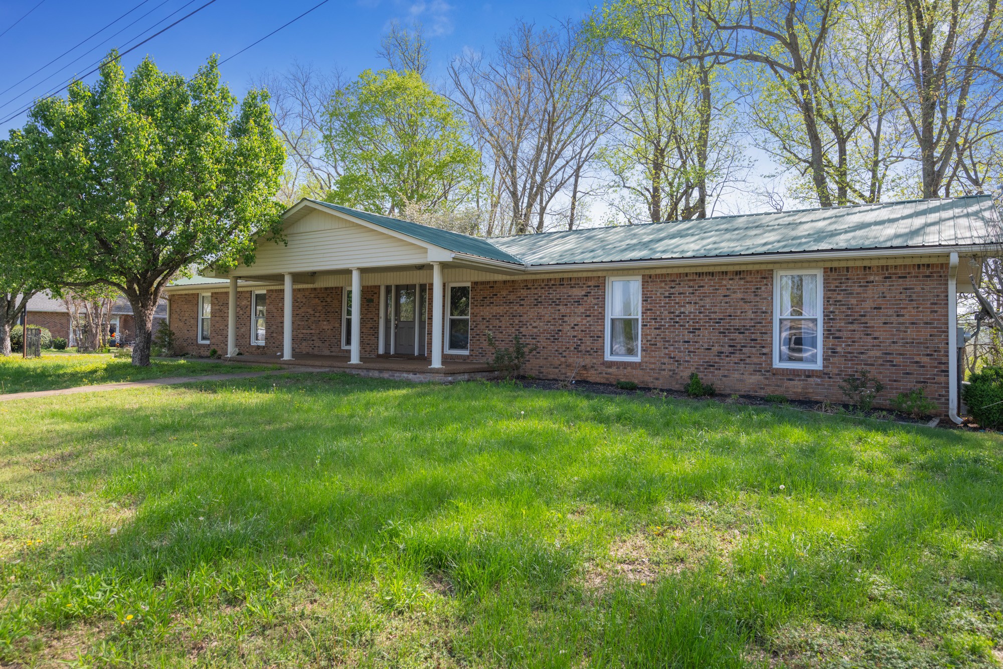 134 Hillcrest Dr