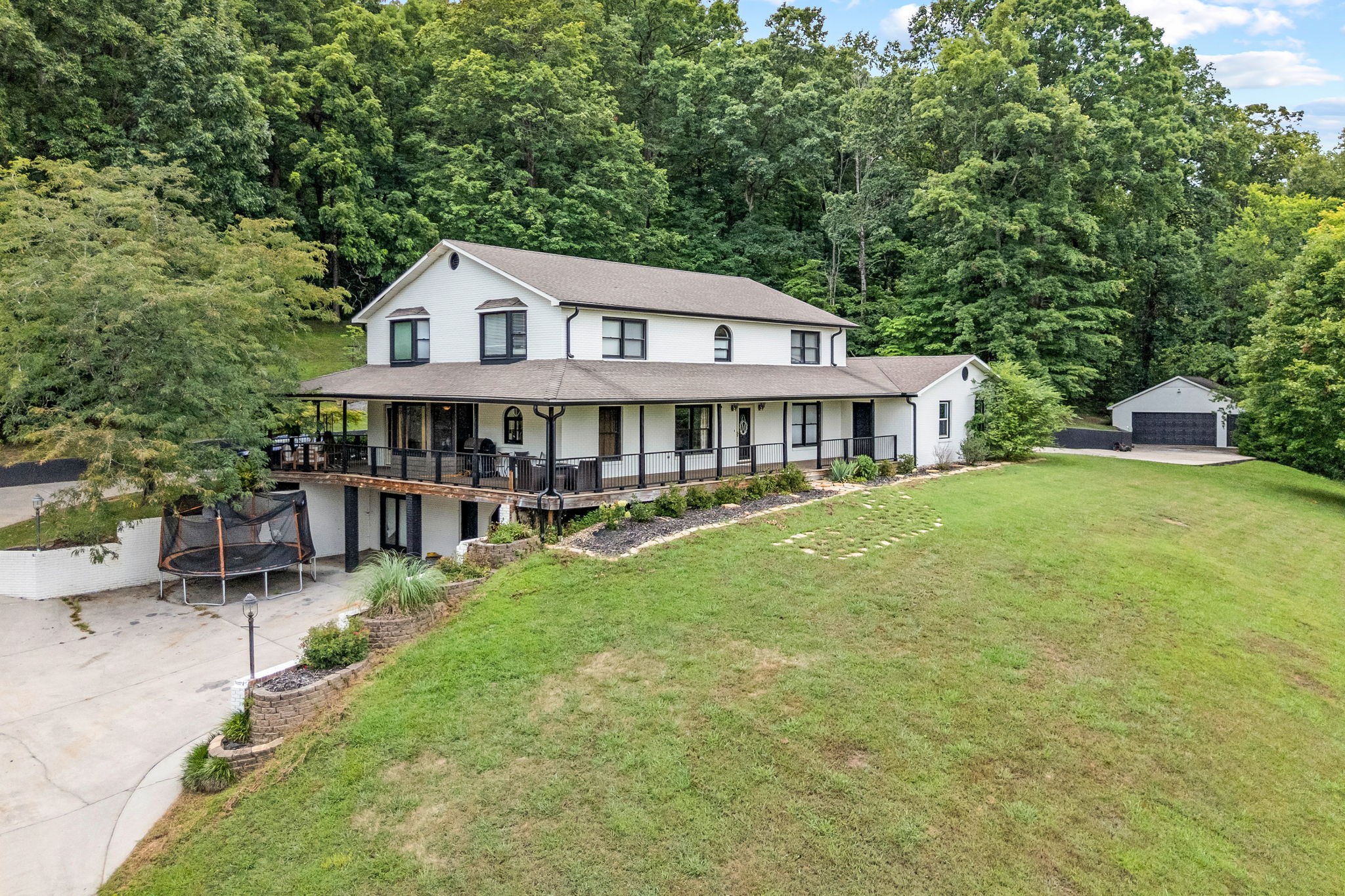 721 Valley Dr