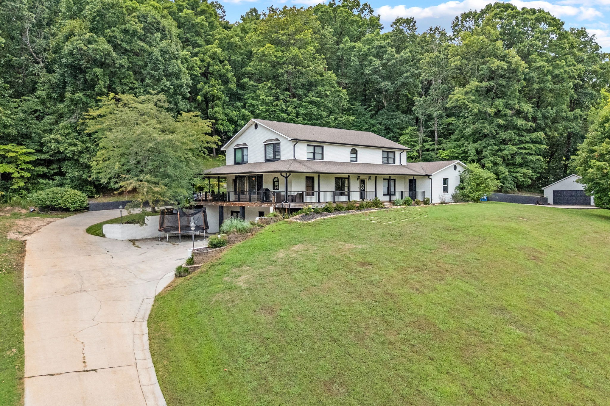 721 Valley Dr