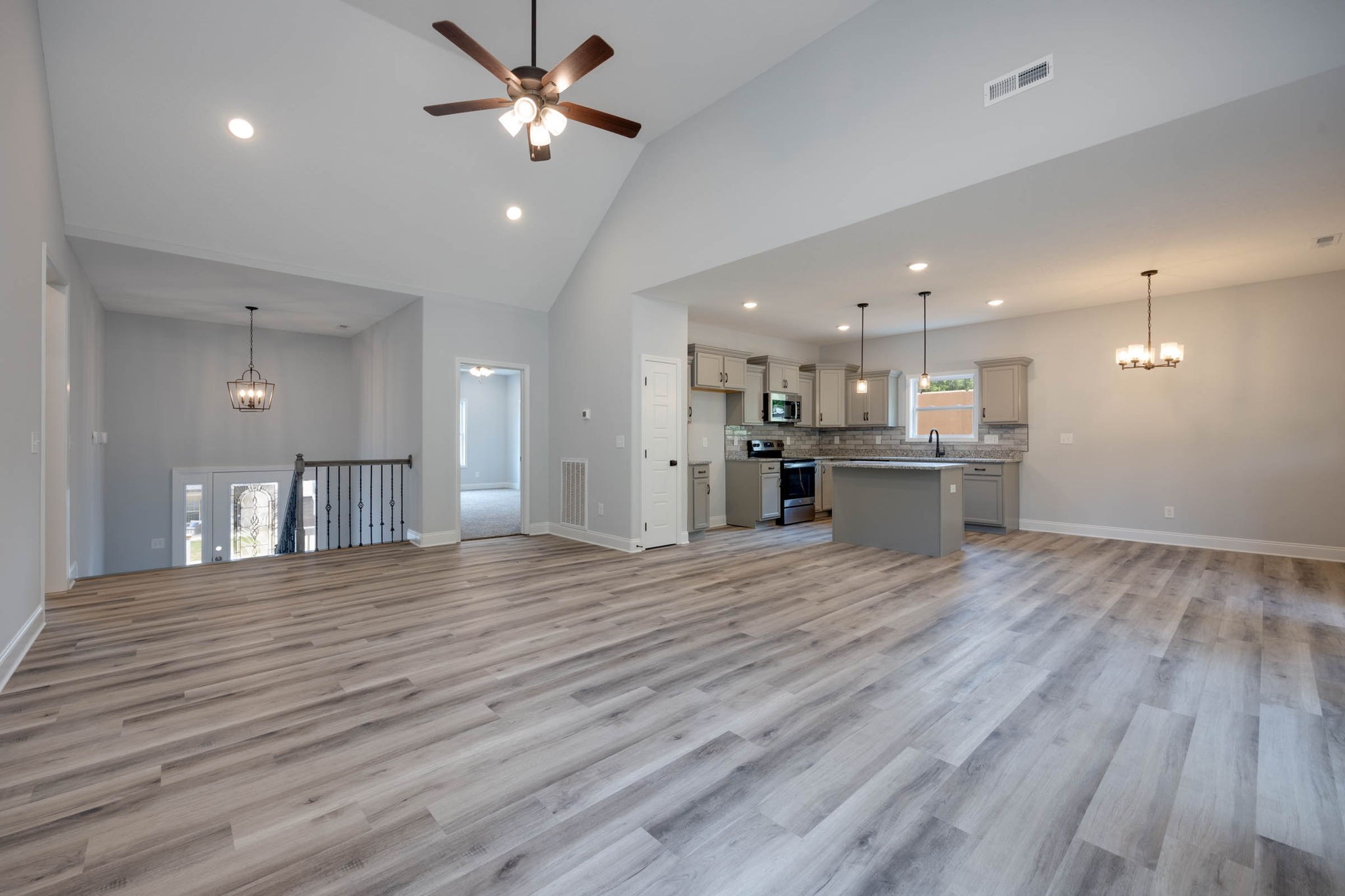 460 Ayden Ln