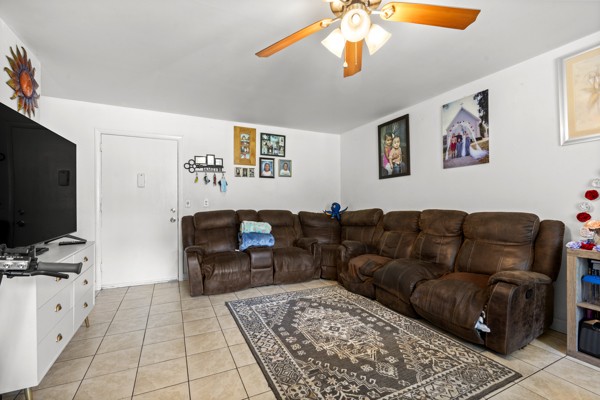 613 Hillsboro Rd B17