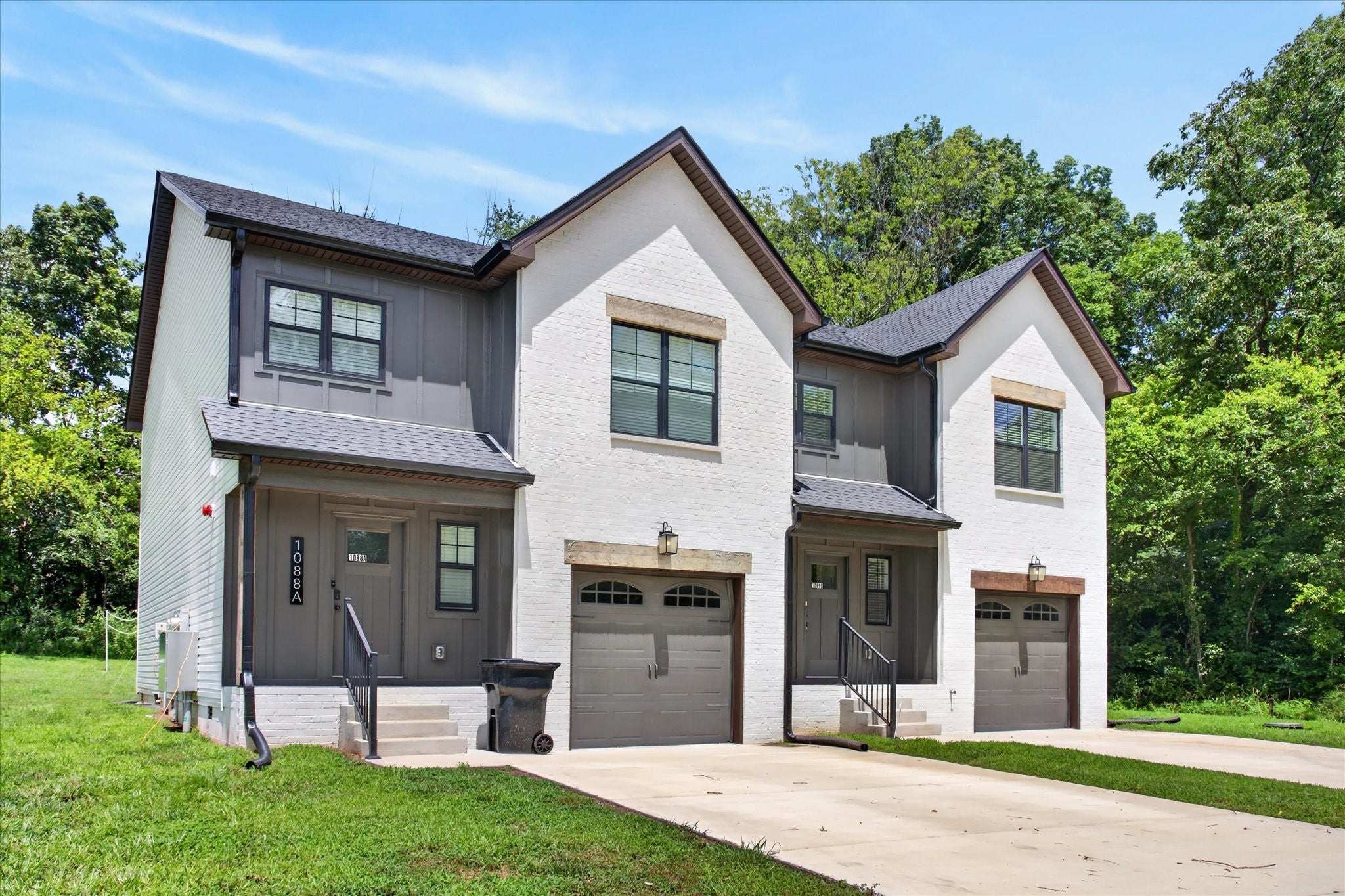 1088 Old Clarksville Pike