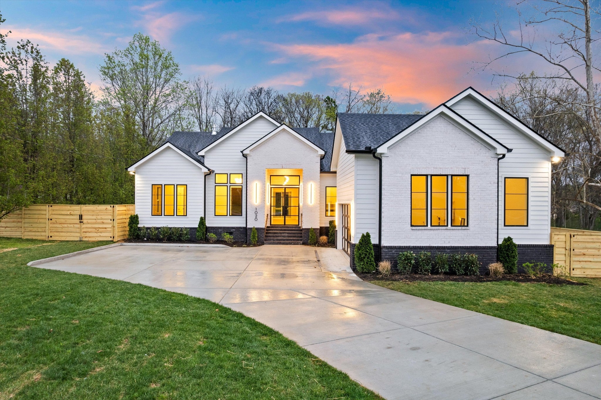 1020 Hickory Hollow Rd