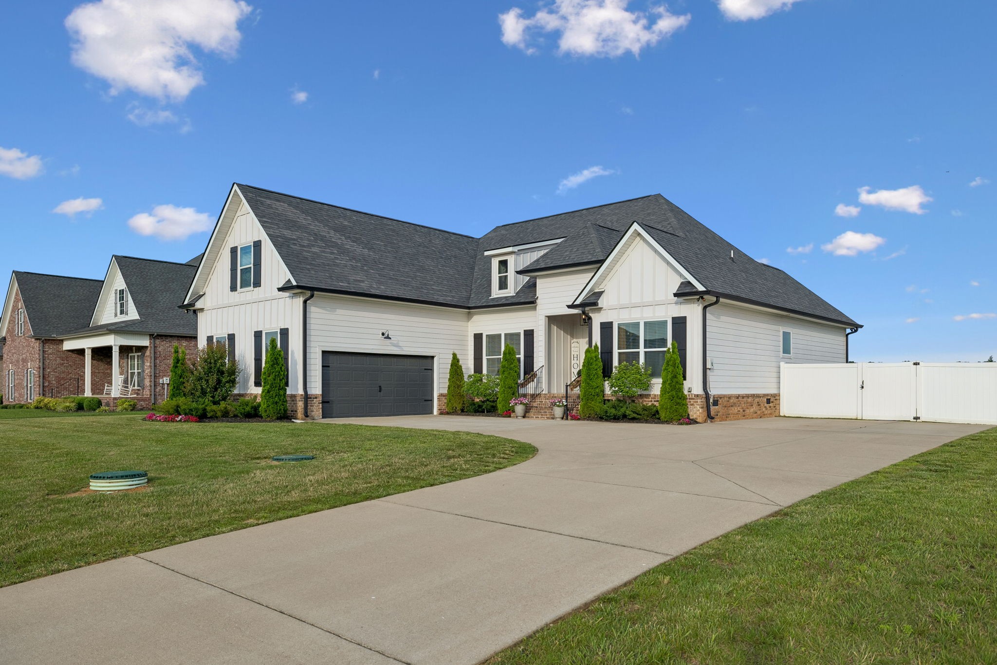 1525 North Side Dr