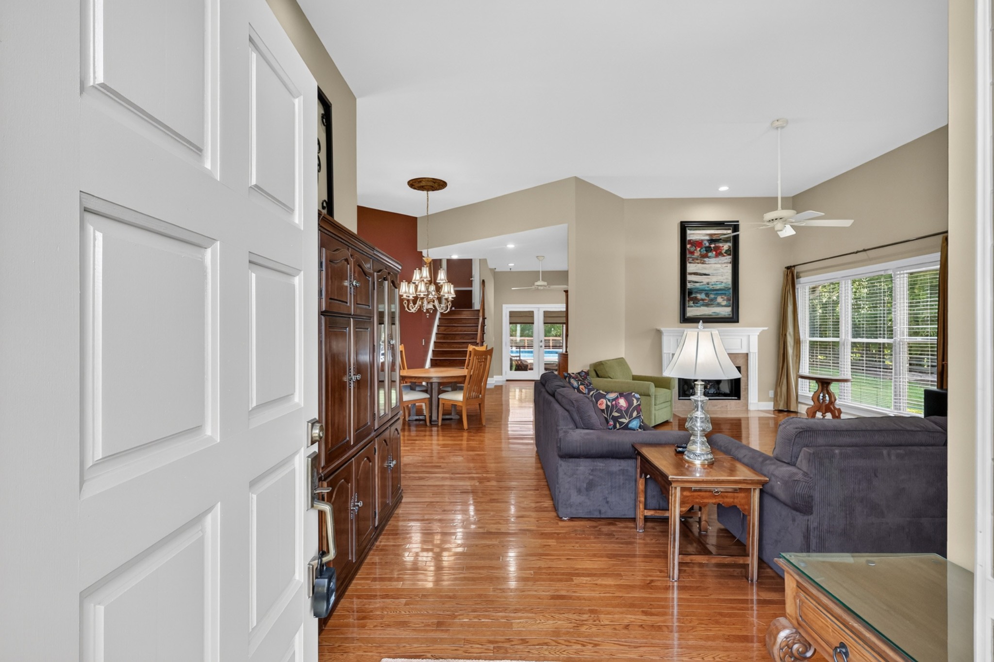 1135 Stirlingshire Dr - Photo 4