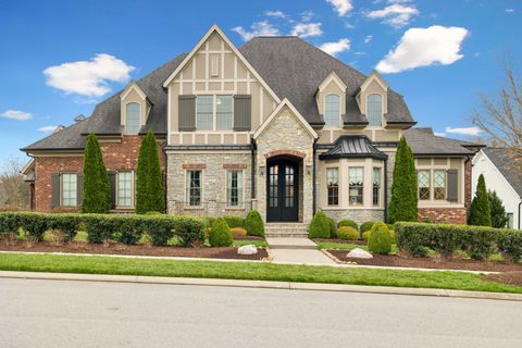 8704 Wolfsbane Ln College Grove TN 37046