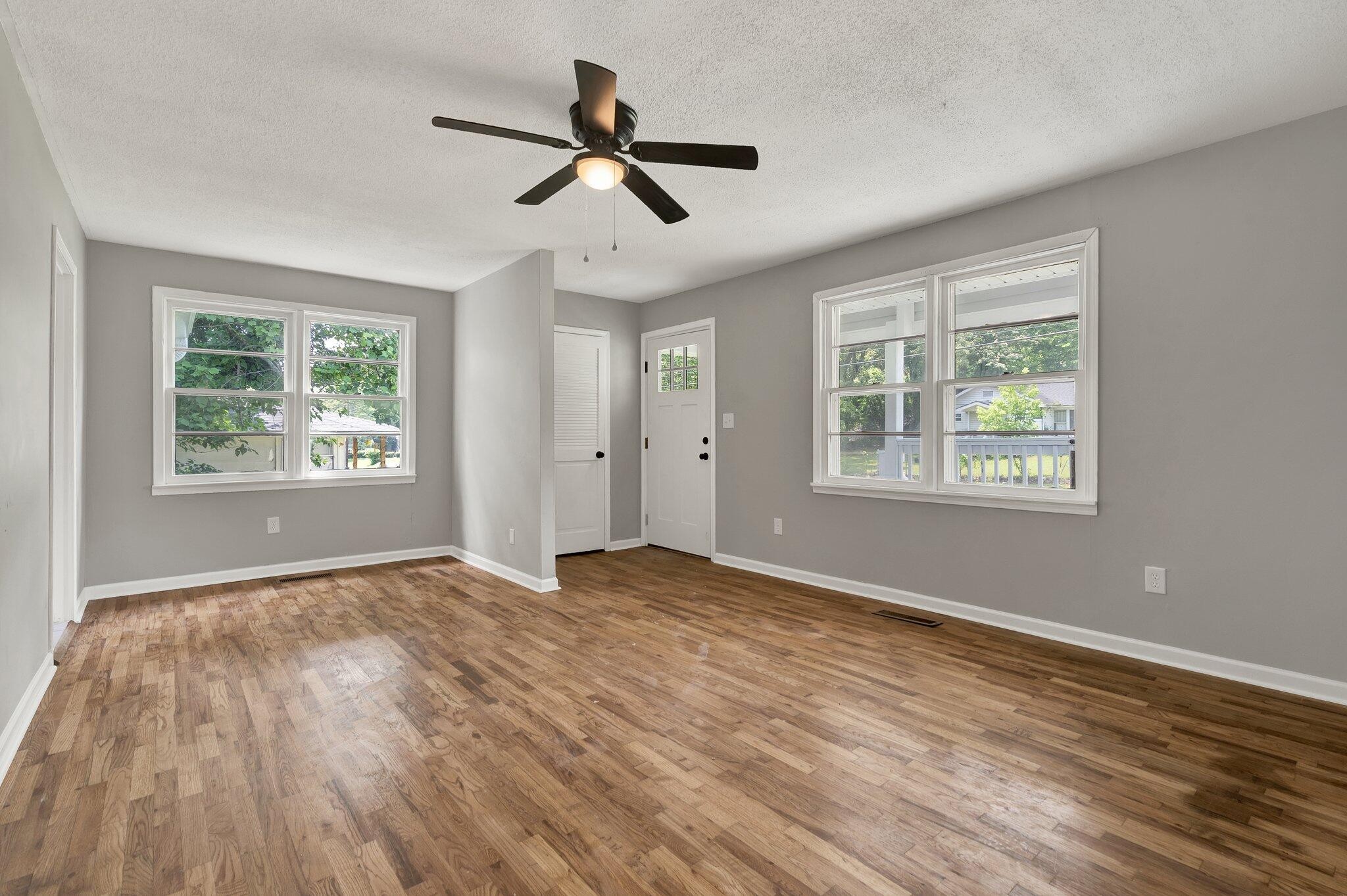 1204 Greenwood Road