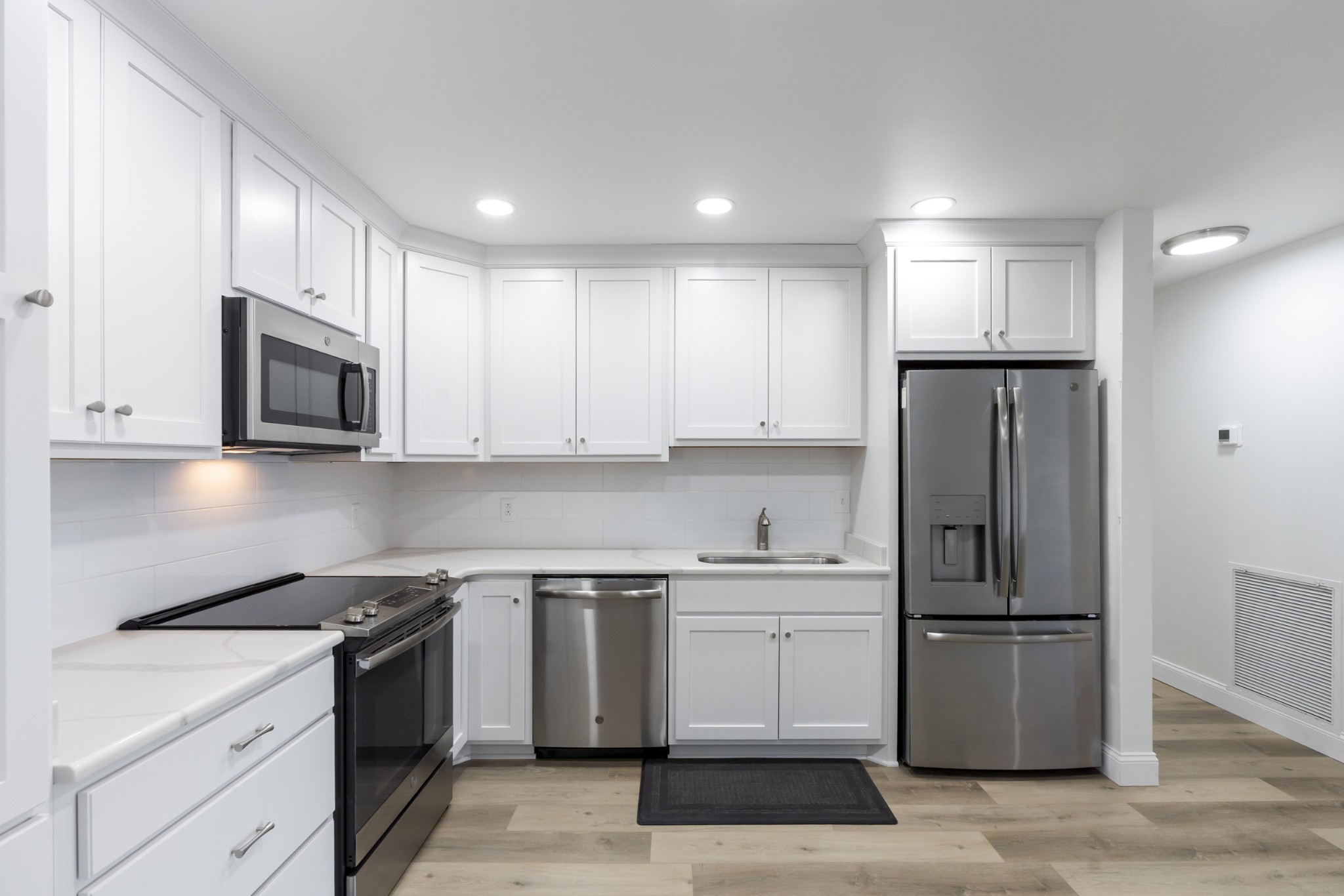 200 Sanders Ferry Rd 2406