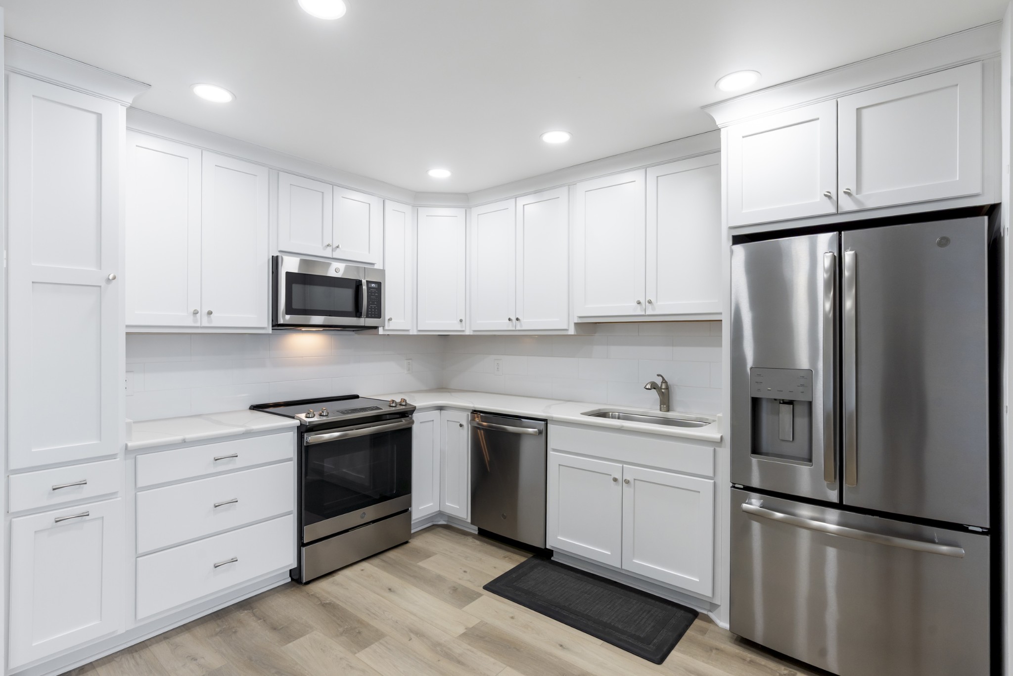 200 Sanders Ferry Rd 2406