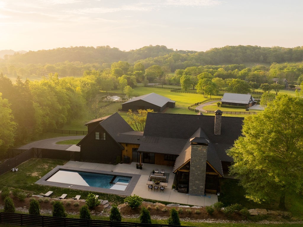 3636 Bear Creek Rd