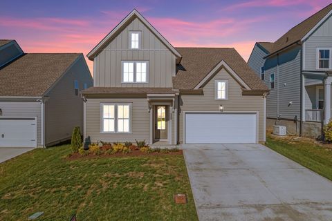 Photo of 3044 Mallard Dr, Lebanon, TN 37090 (MLS # 3120283)