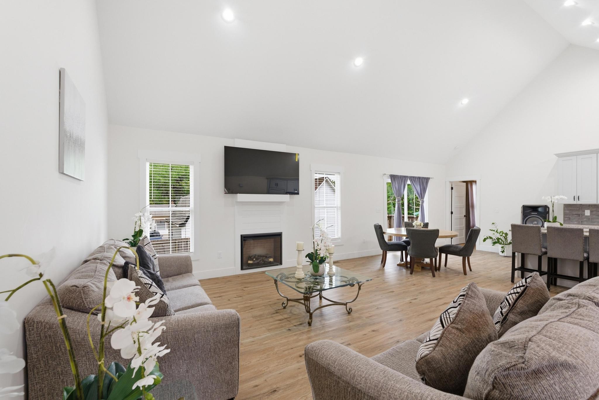 514 Cottage Way