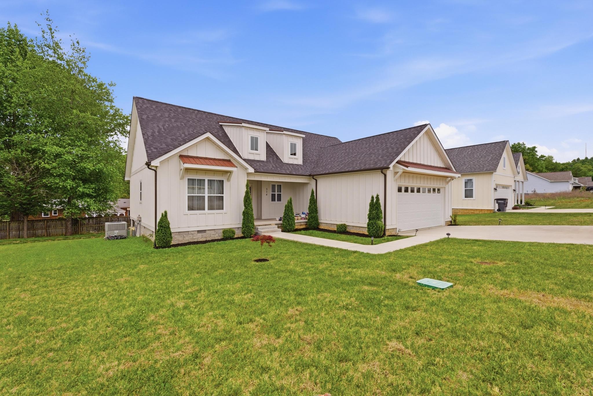 514 Cottage Way