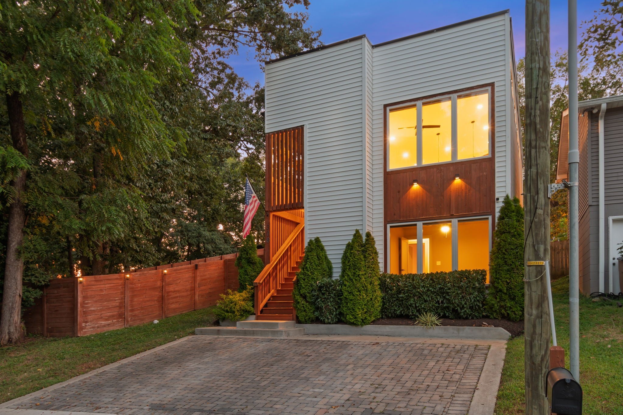 308 Sunliner Dr