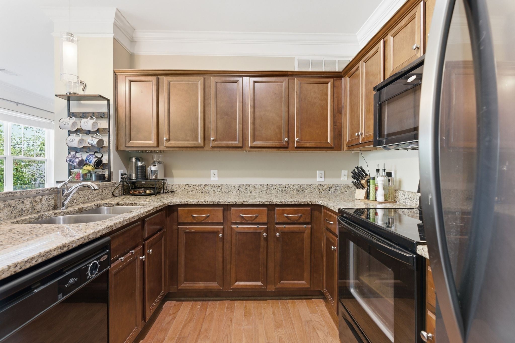 2310 Elliott Ave 612