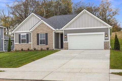 Photo of 1555 Oak Springs Drive, Columbia, TN 38401 (MLS # 3168886)