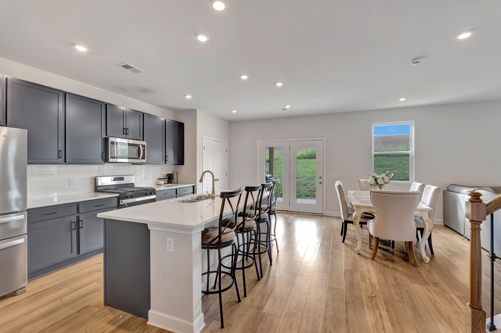 120 Millbrook Dr