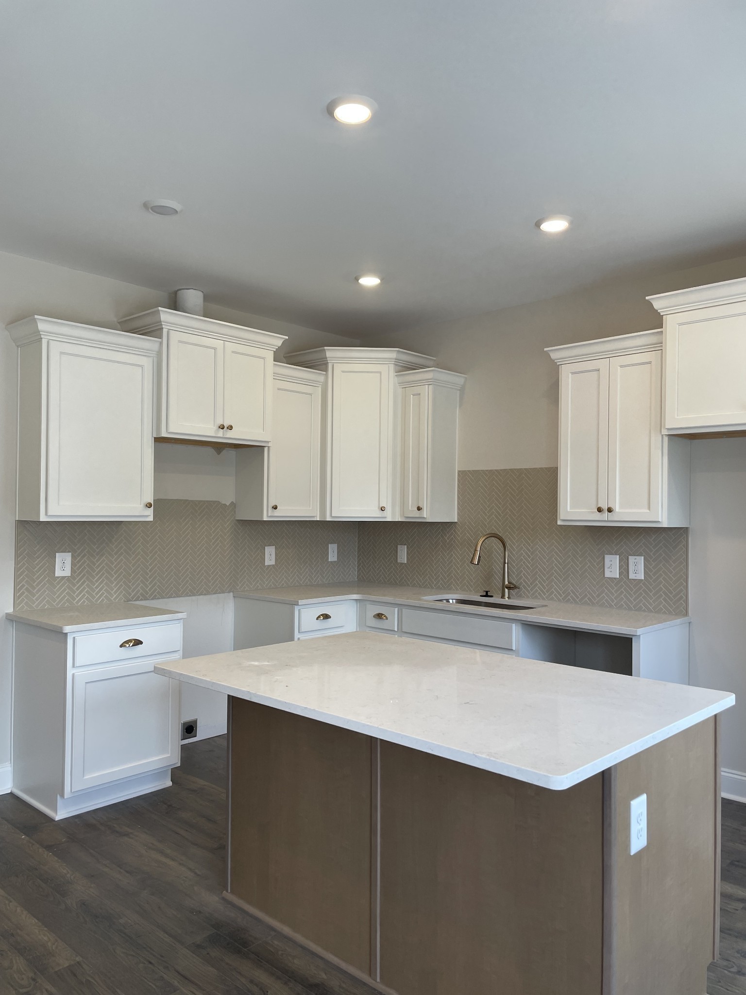 322 Savoy Loop
