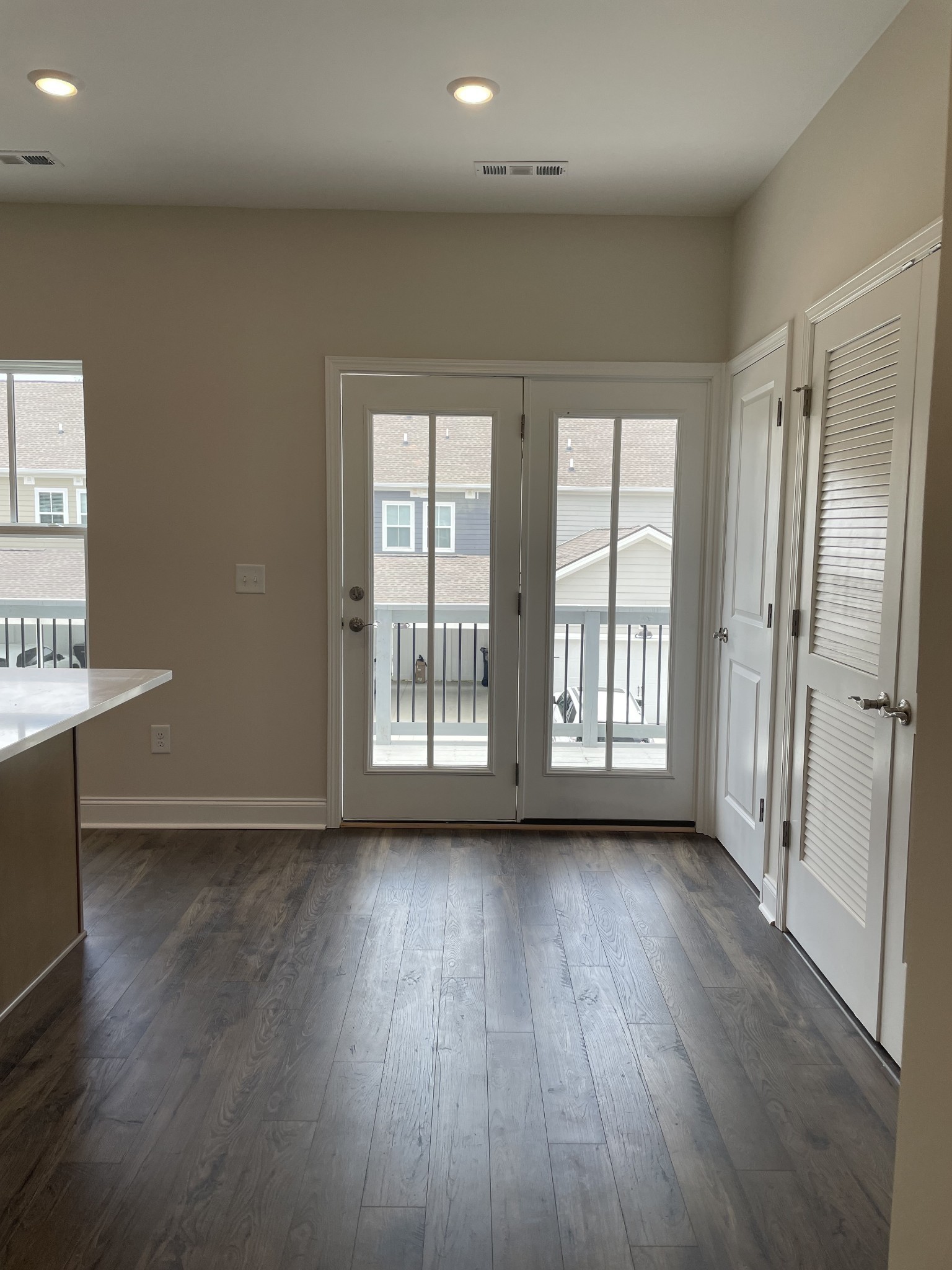 322 Savoy Loop