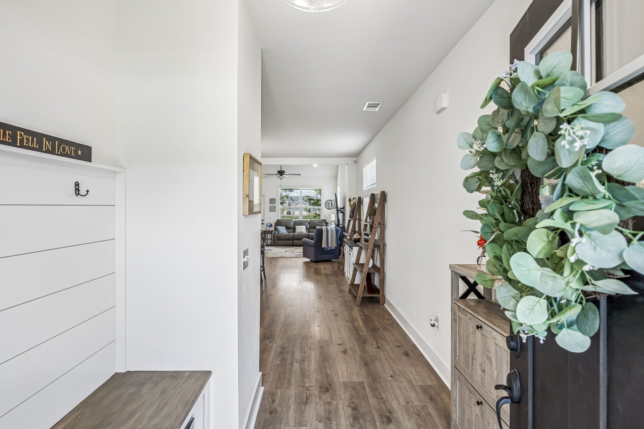 2612 Camrose Way
