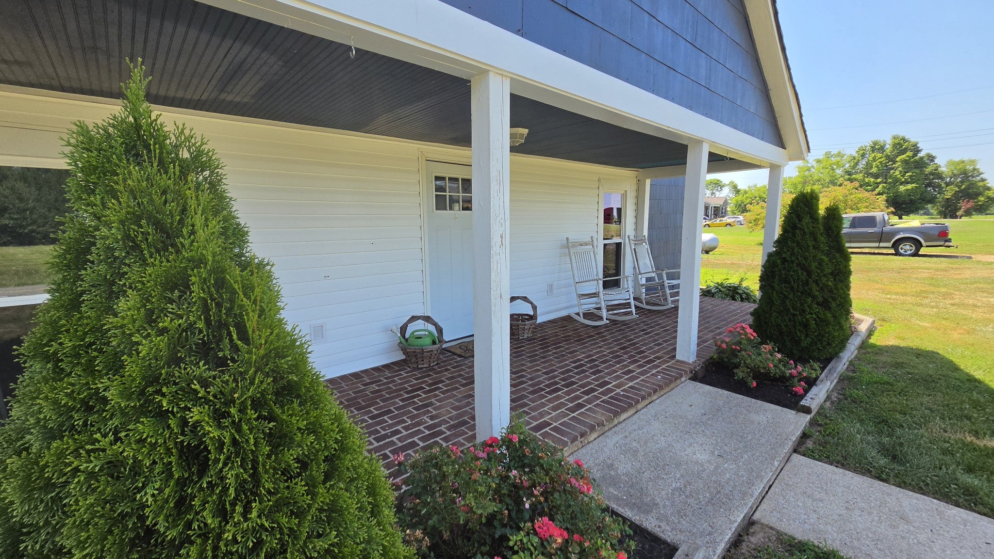 110 Fleming Rd