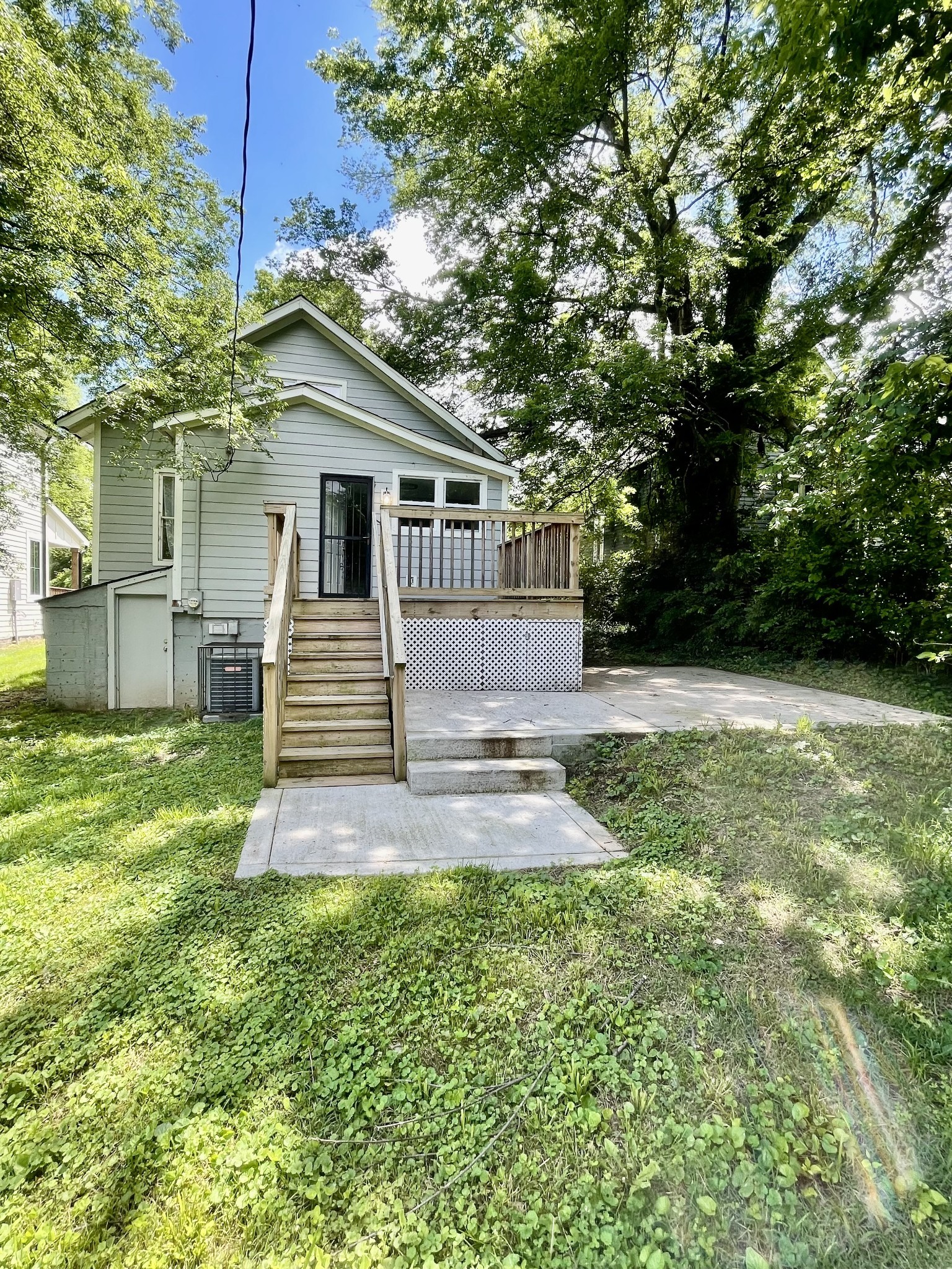 331 Gatewood Ave