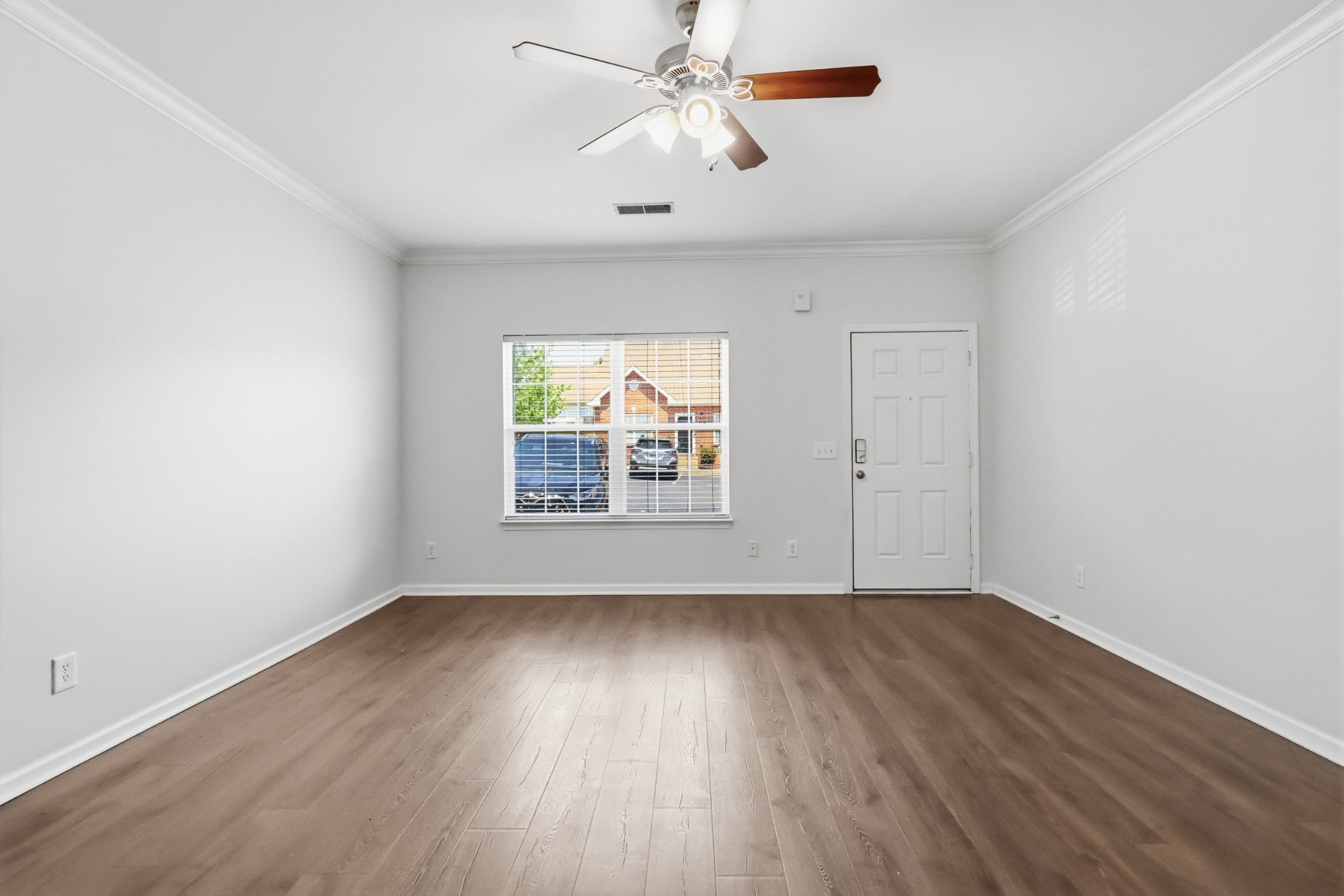 1101 Downs Blvd 289, Franklin TN 37064 3-bed condo, photo 3 of 21