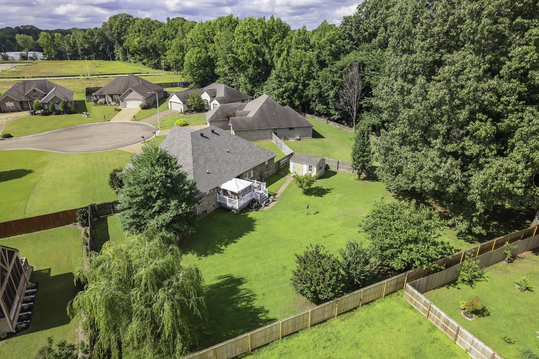 87 Lennox Village Dr