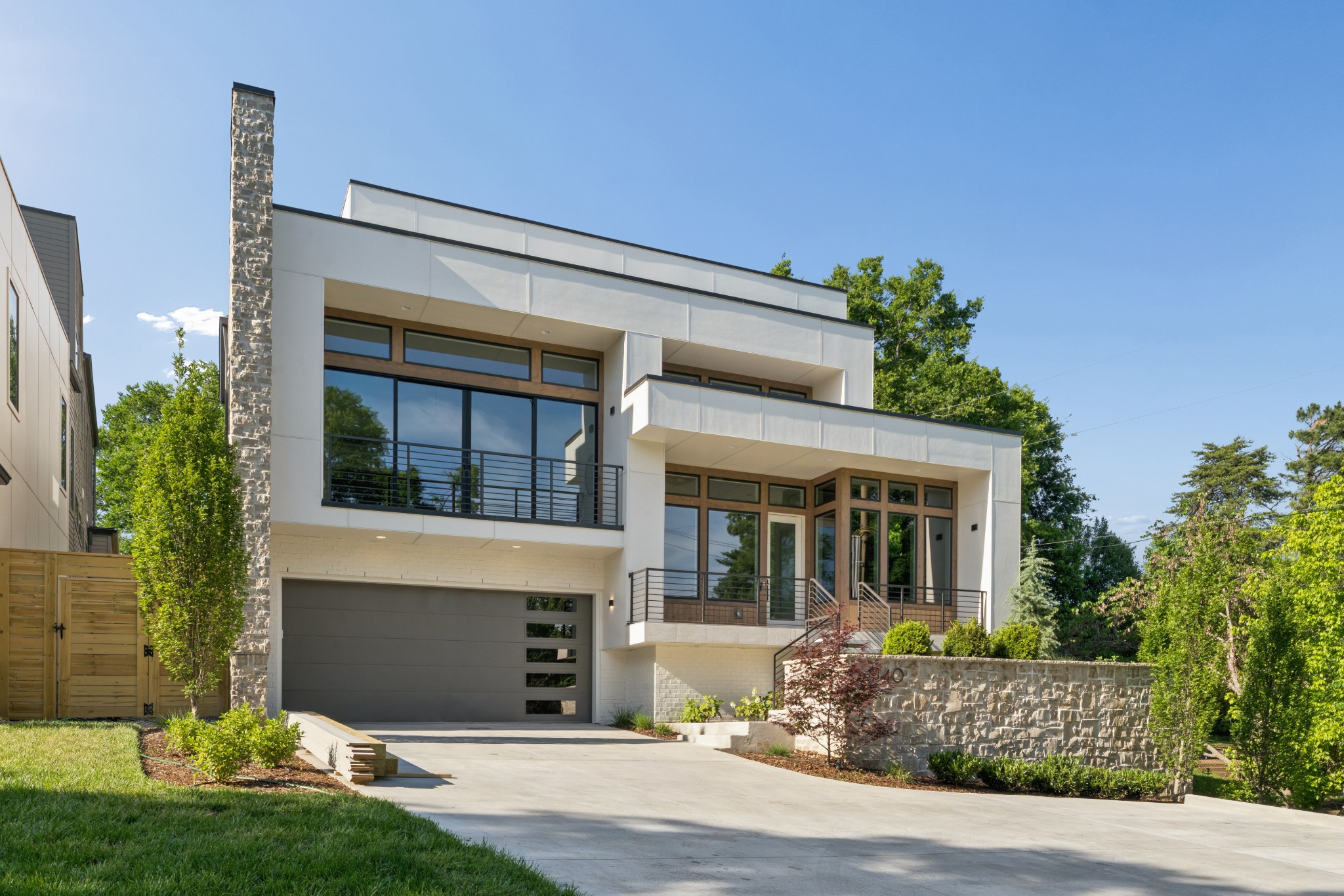 1140 Glendale Ln