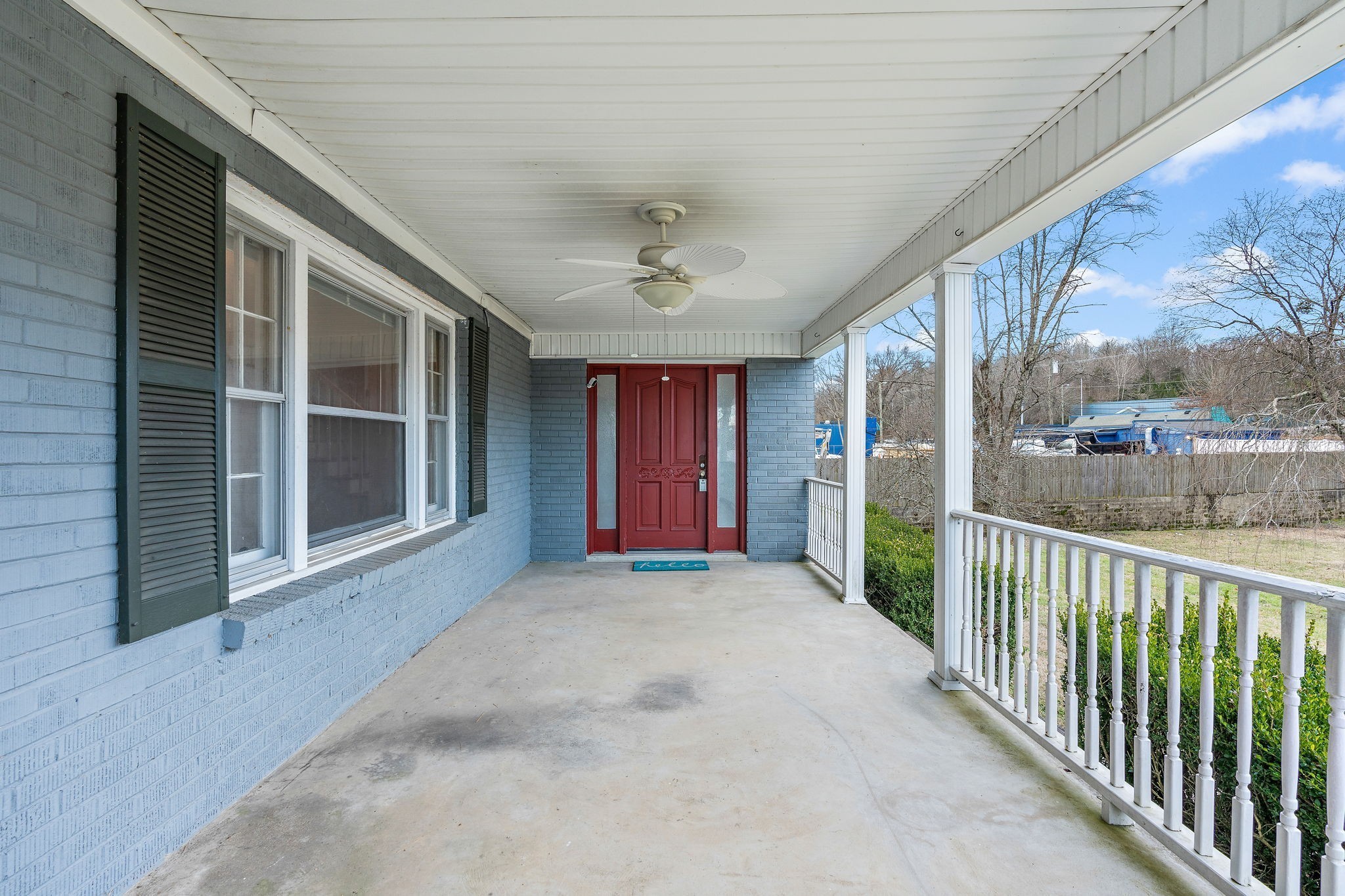 1332 S Dickerson Rd
