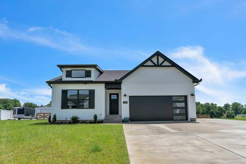 1444 Angus Way Greenbrier TN 37073