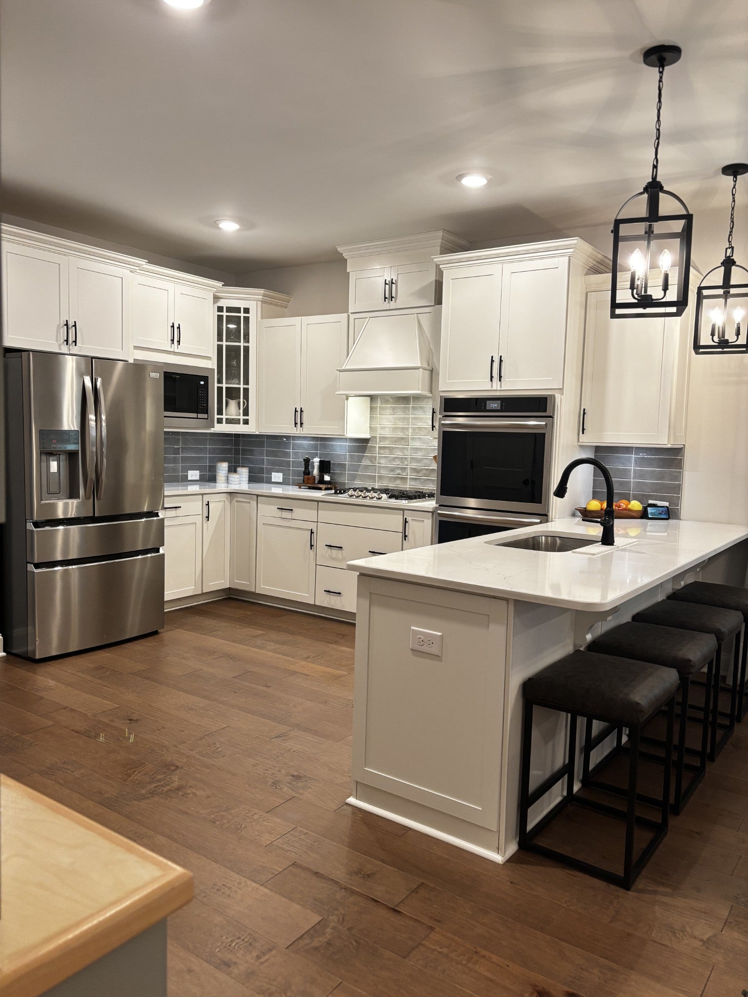 4112 Flowing Creek Dr
