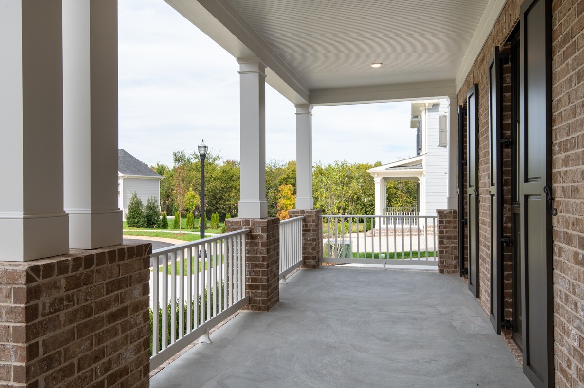 3133 Long Branch Cir