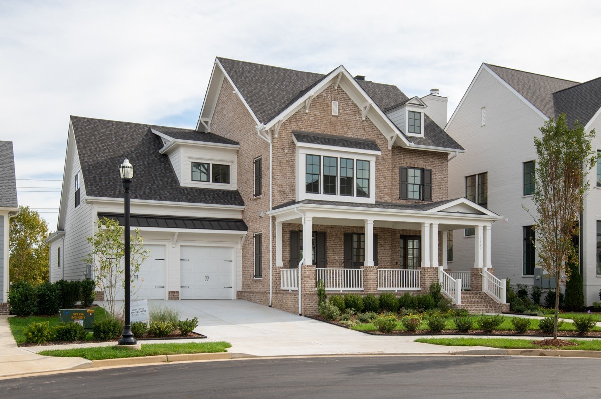 3133 Long Branch Cir