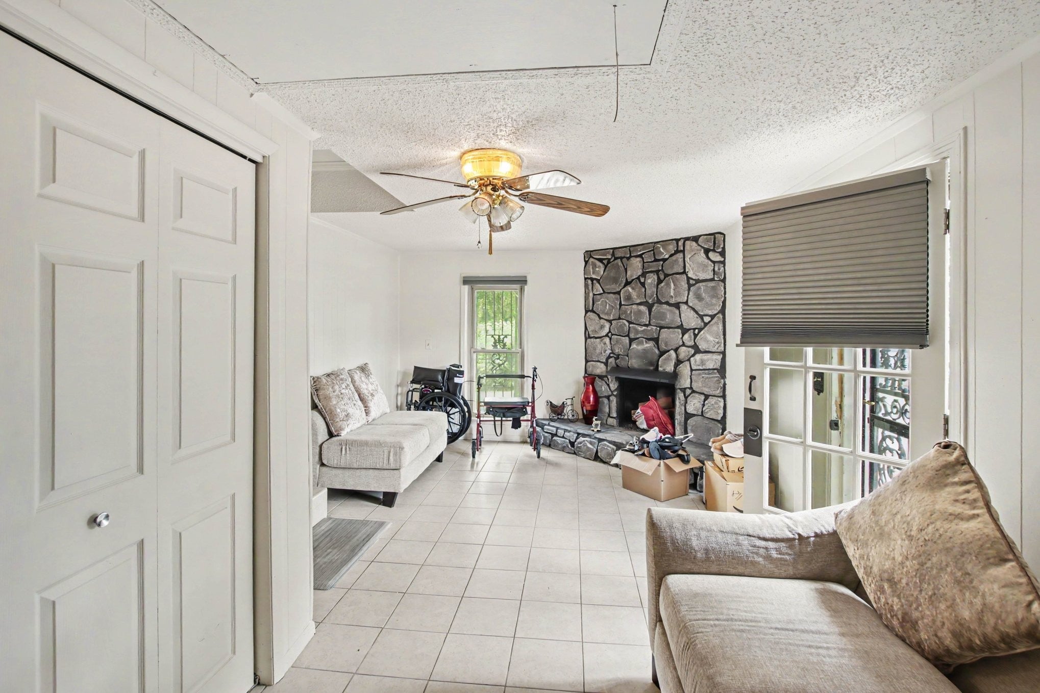 4842 Trumpet Cir