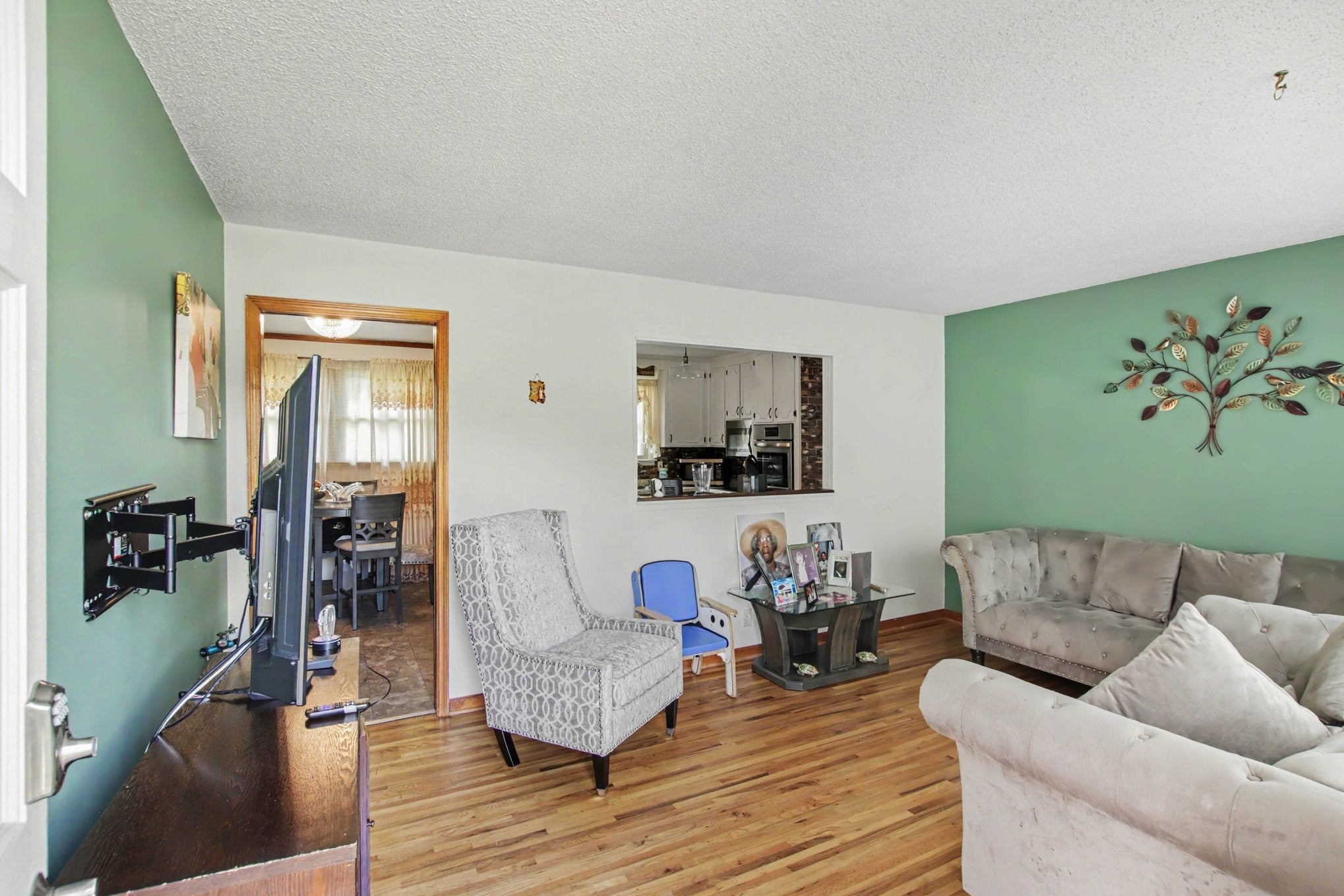 4842 Trumpet Cir