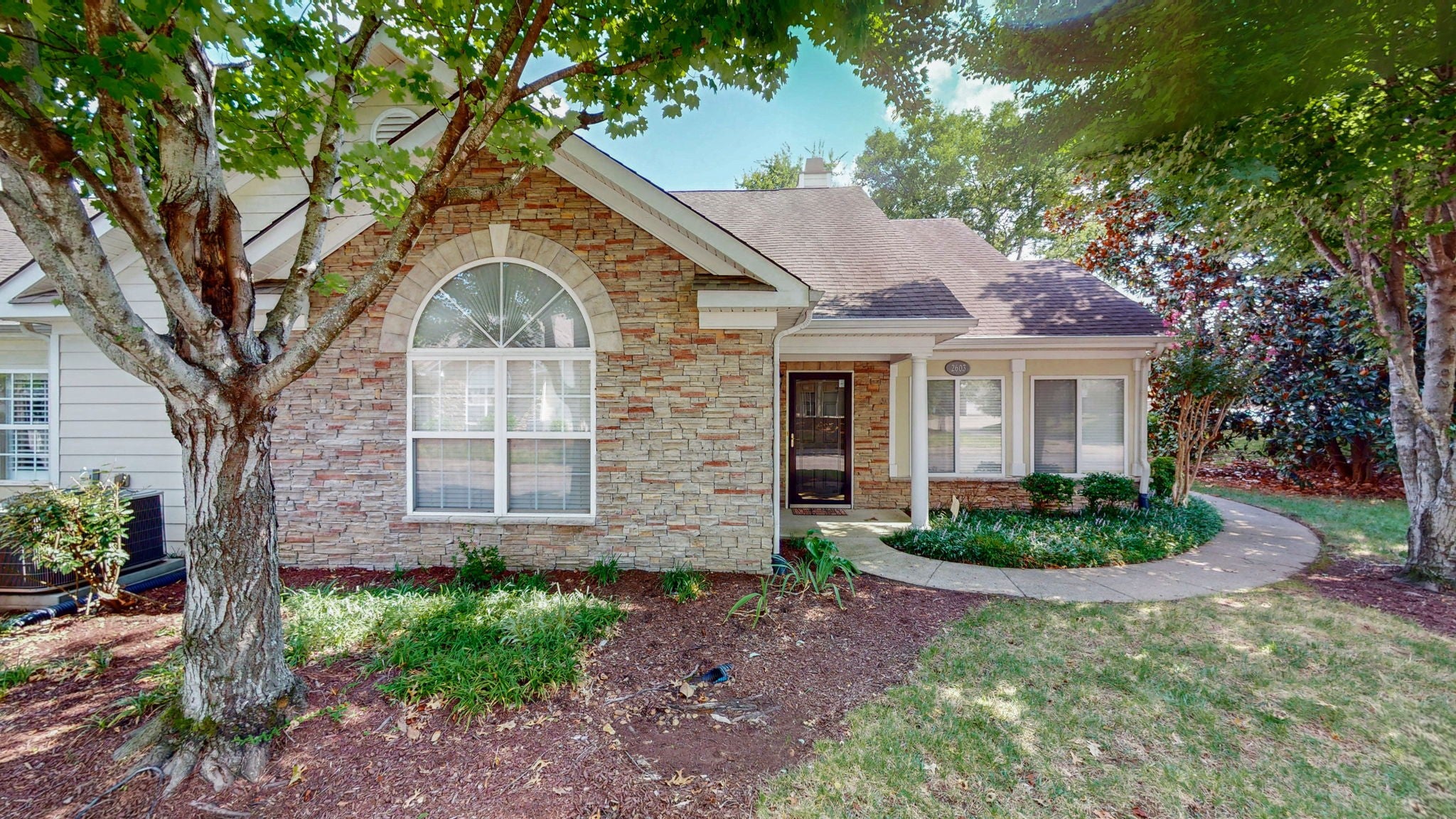 825 Browns Ln #2603