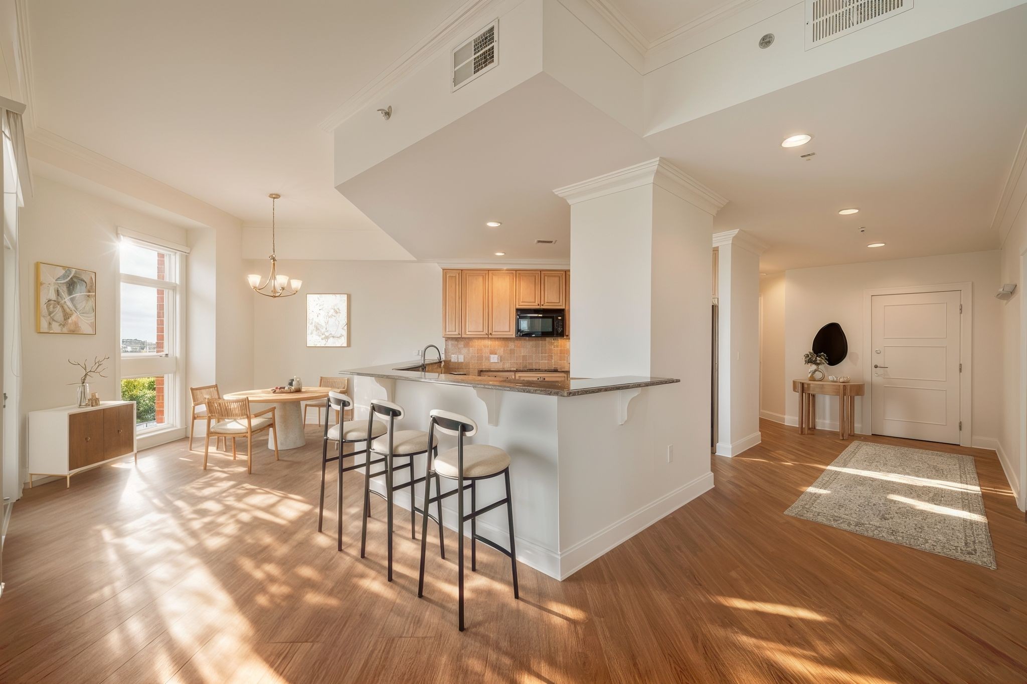 110 31st Ave N 802