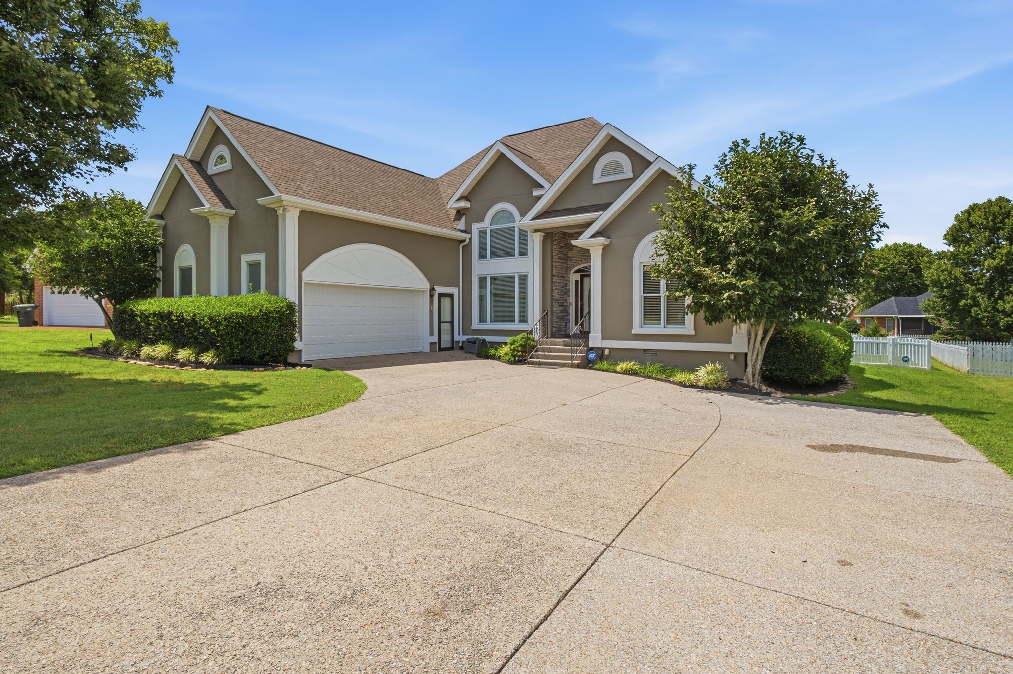 104 Clearview Ct