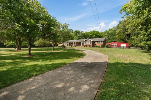 467 Dry Creek Rd Goodlettsville TN 37072
