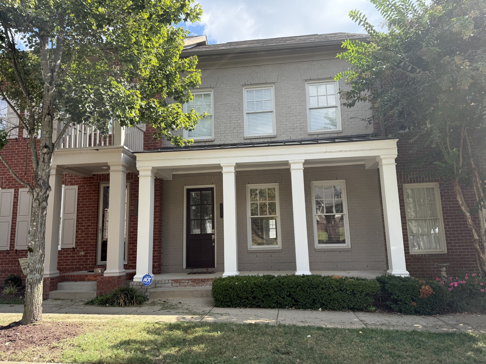 3.0-bed rental at 2306 Clare Park Dr