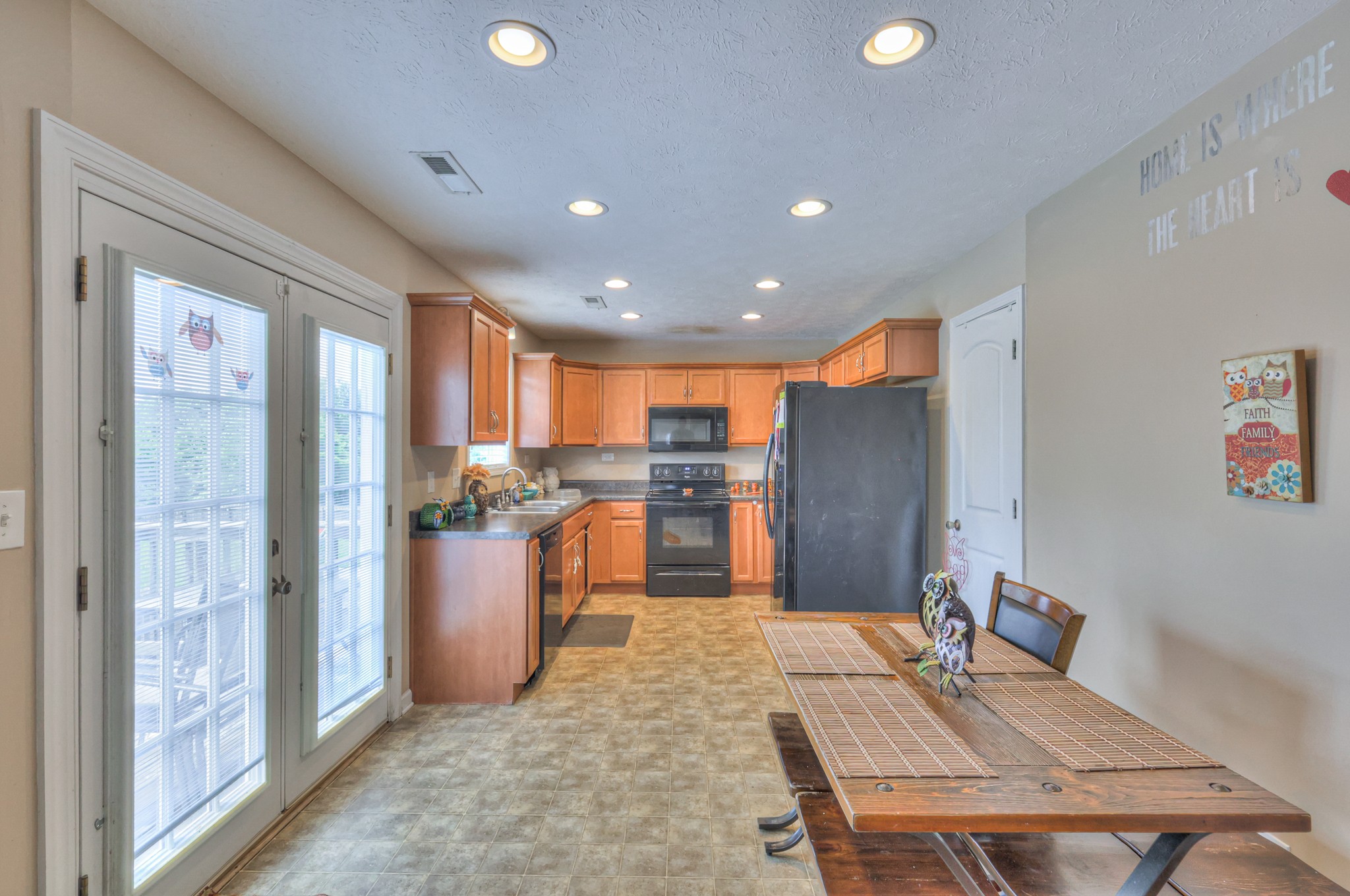 1880 Jackie Lorraine Dr