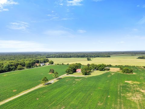 3600 Nashville Hwy Lewisburg TN 37091