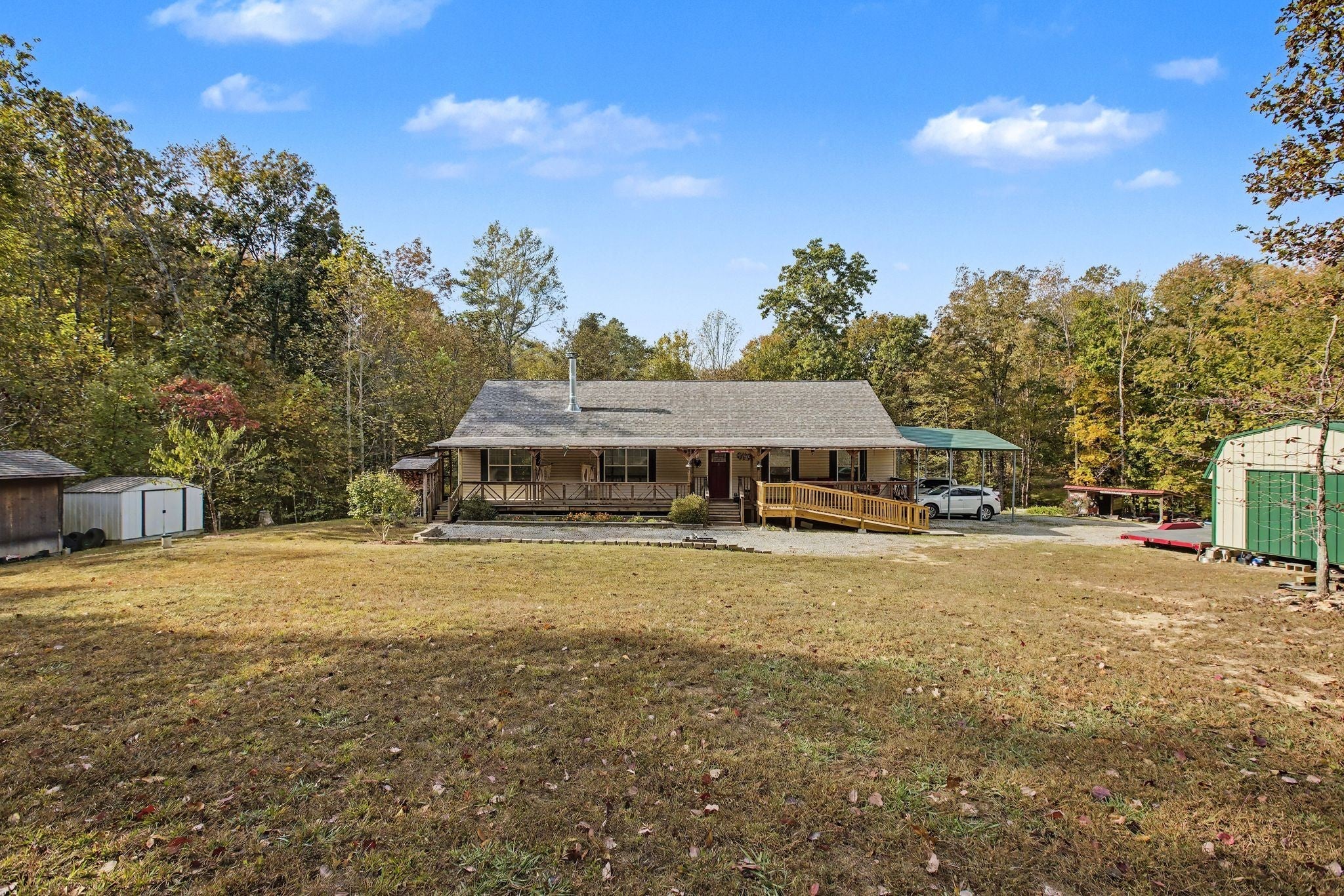 10878 Highway 7